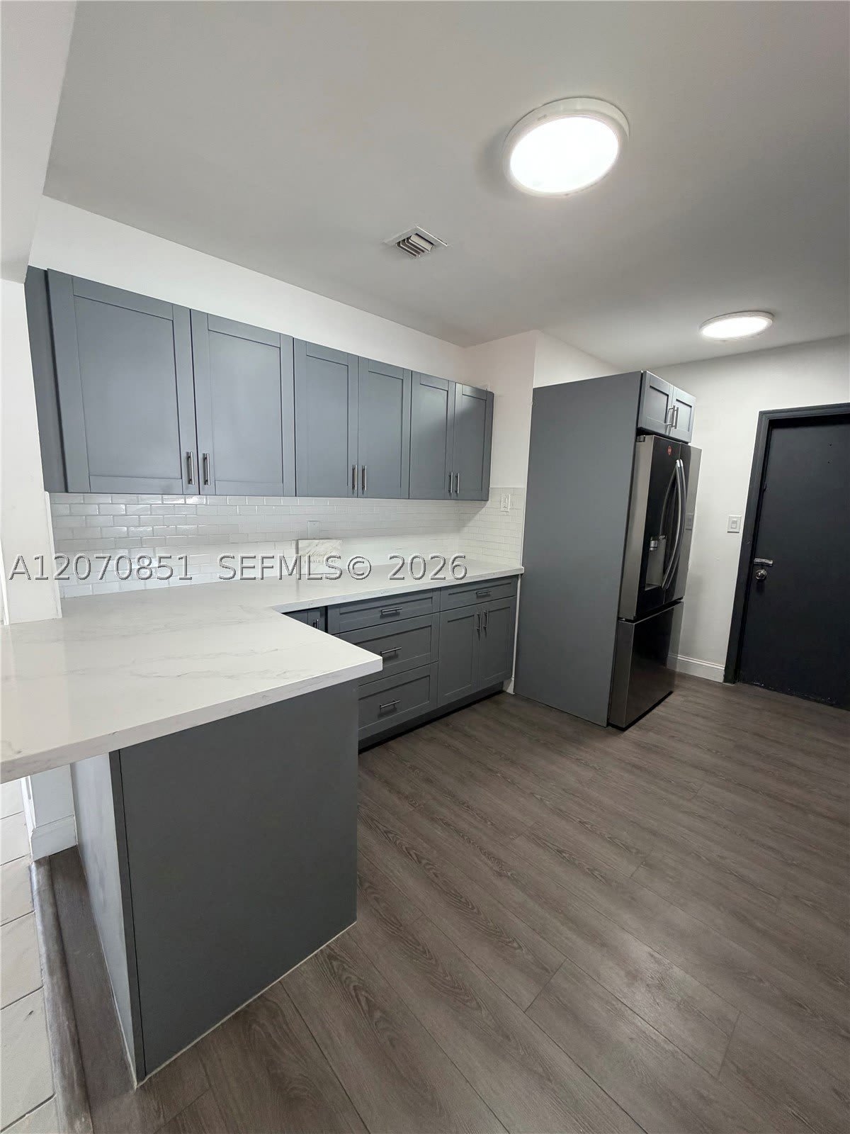 4175 SW 87th Ave – photo 5