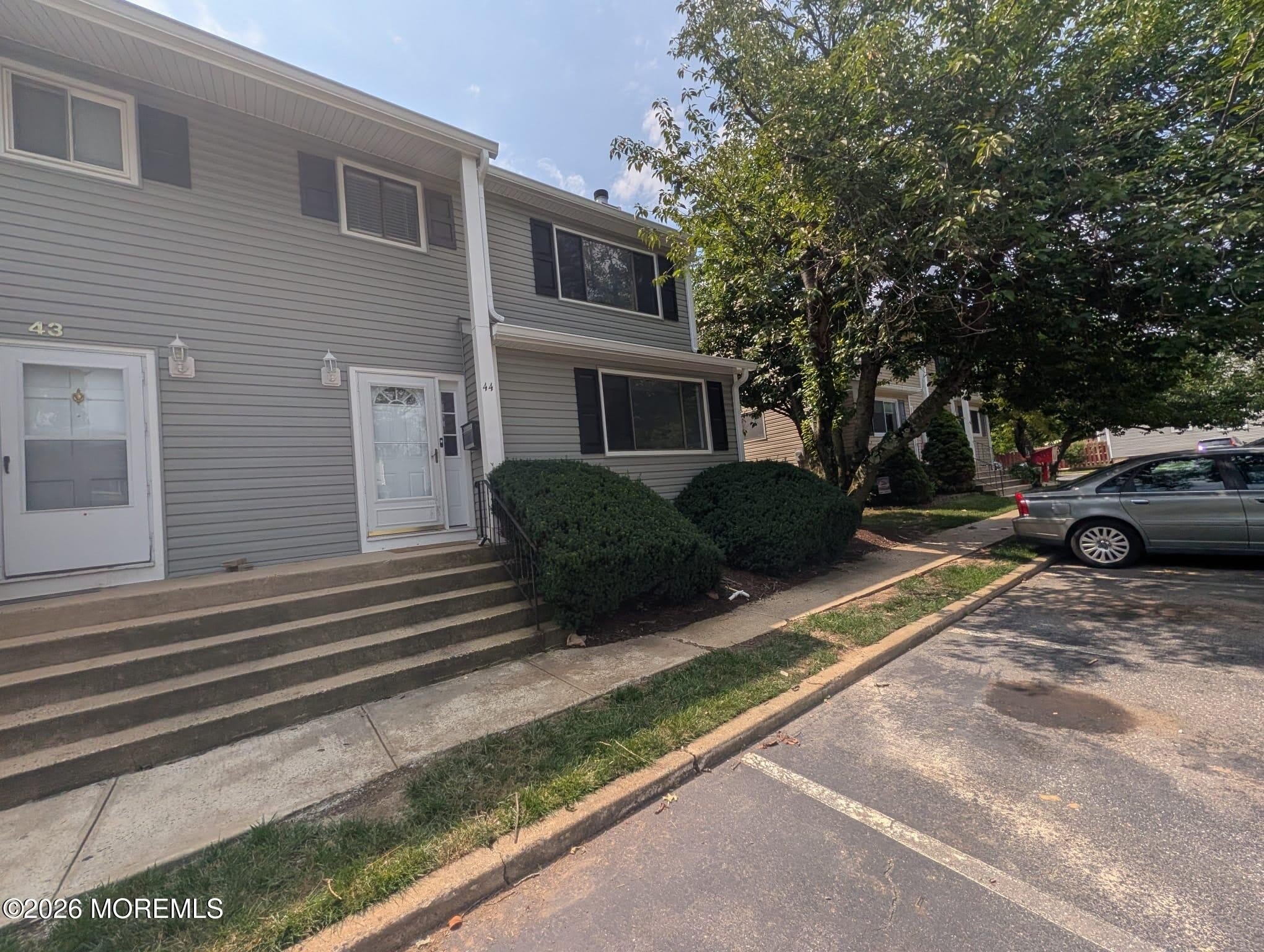 44 Davids Court – photo 2