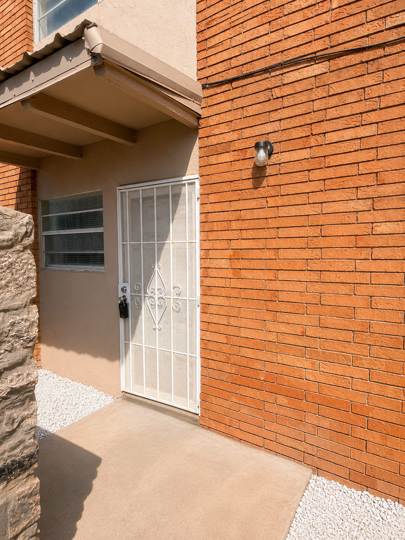 1491 E Alamo – photo 2