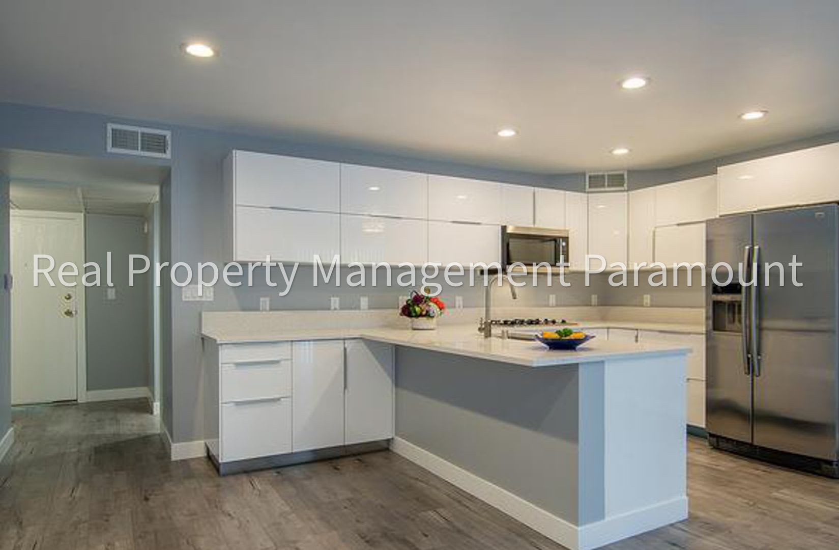 Spacious Condo With Relaxing Pool Views – photo 4