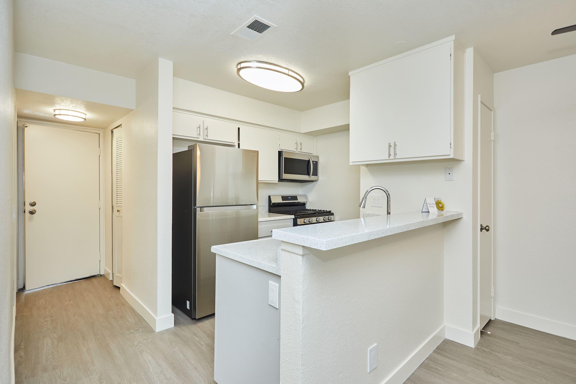 Sand Canyon Ranch Apartments – photo 3