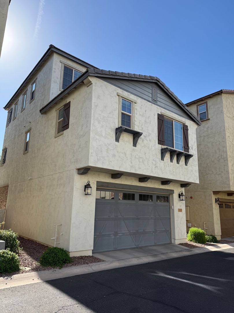 High End Fully Furnished Long Term Lease Gated Community 4 Bedroom Home Near San Tan Mall – photo 2
