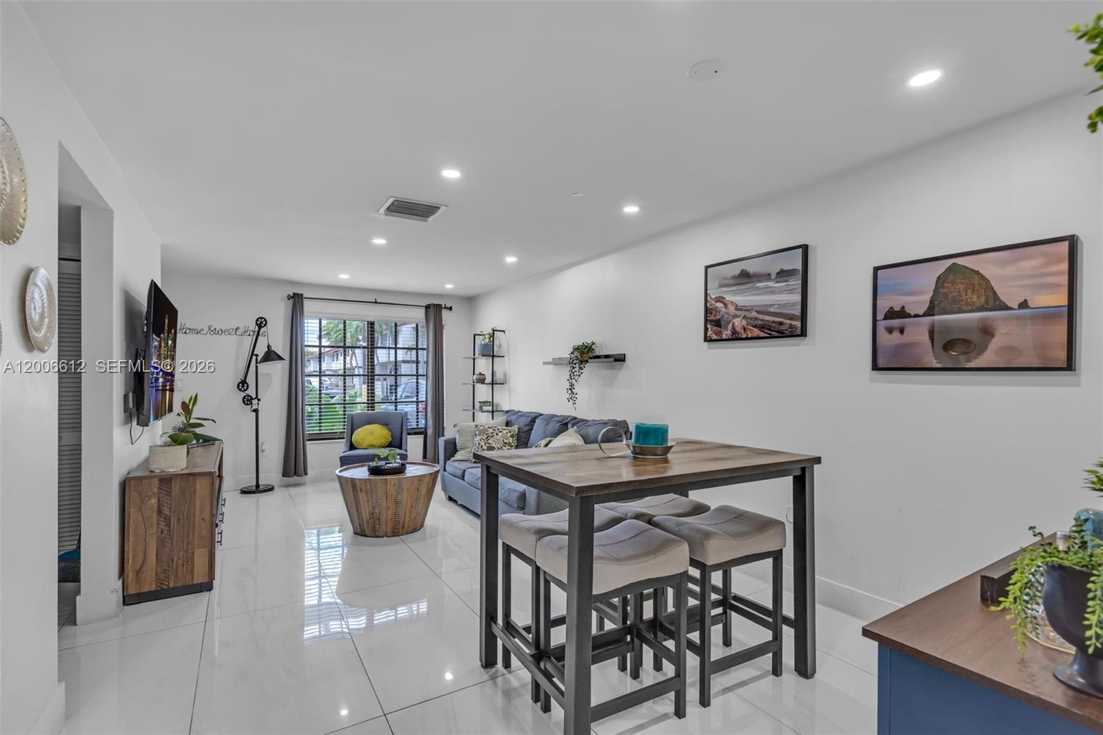 5725 Southwest 132nd Court – photo 4