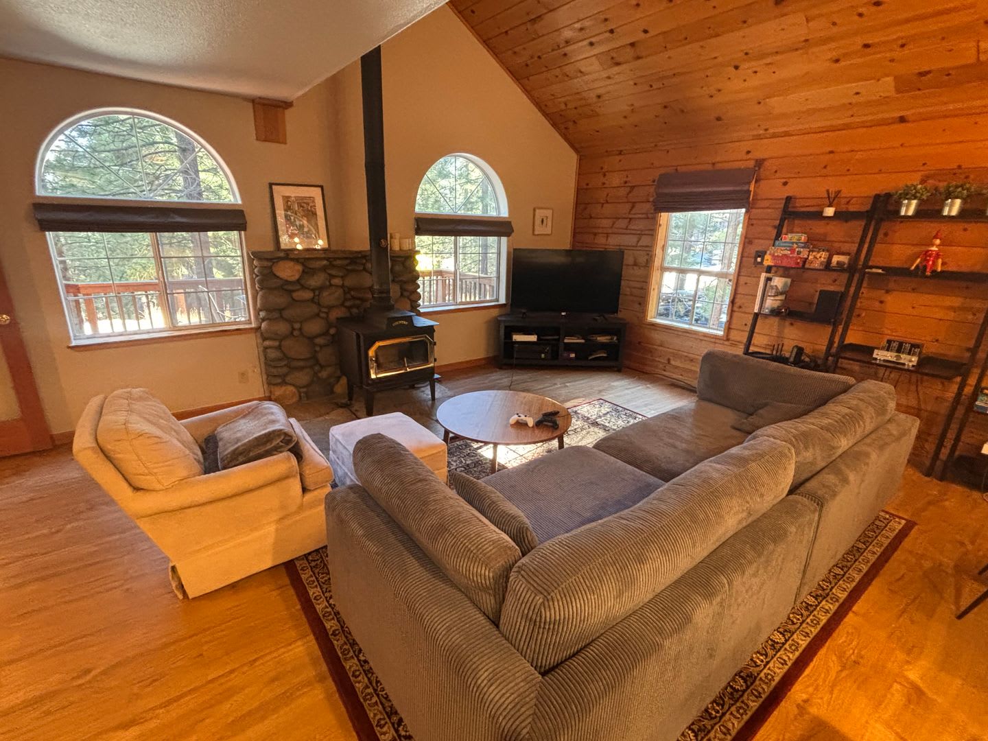 Ski Lease In Tahoe Donner Available Nov 1 April 30 4 200 Mo – photo 2