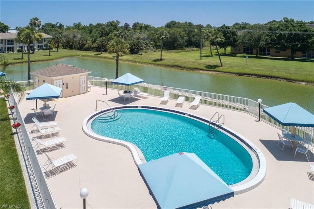 1100 Pondella Rd Apt 910 – photo 2