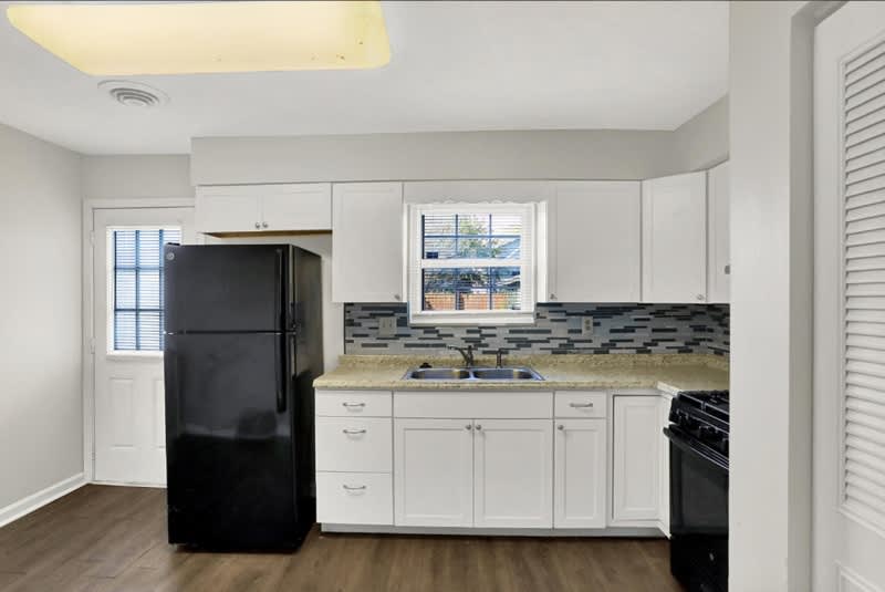 278 Walnut Street – photo 3
