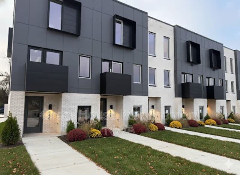 840 Se 8Th Street – photo 1
