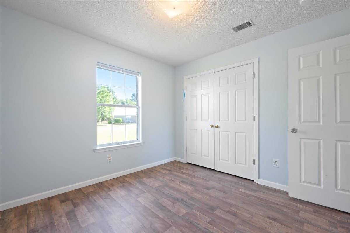 756 Melissa Drive – photo 3