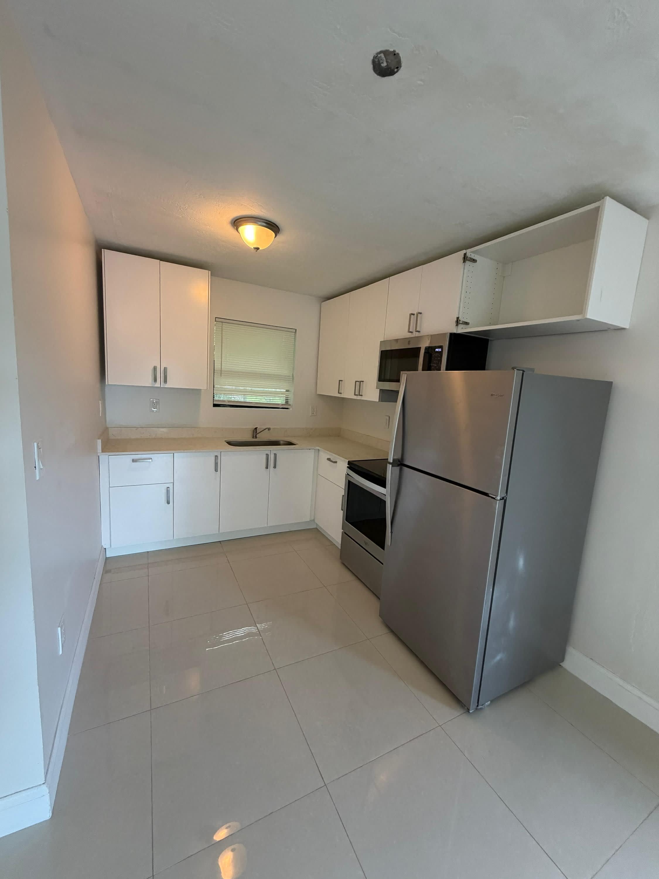 465 Northeast 139th Street – photo 2
