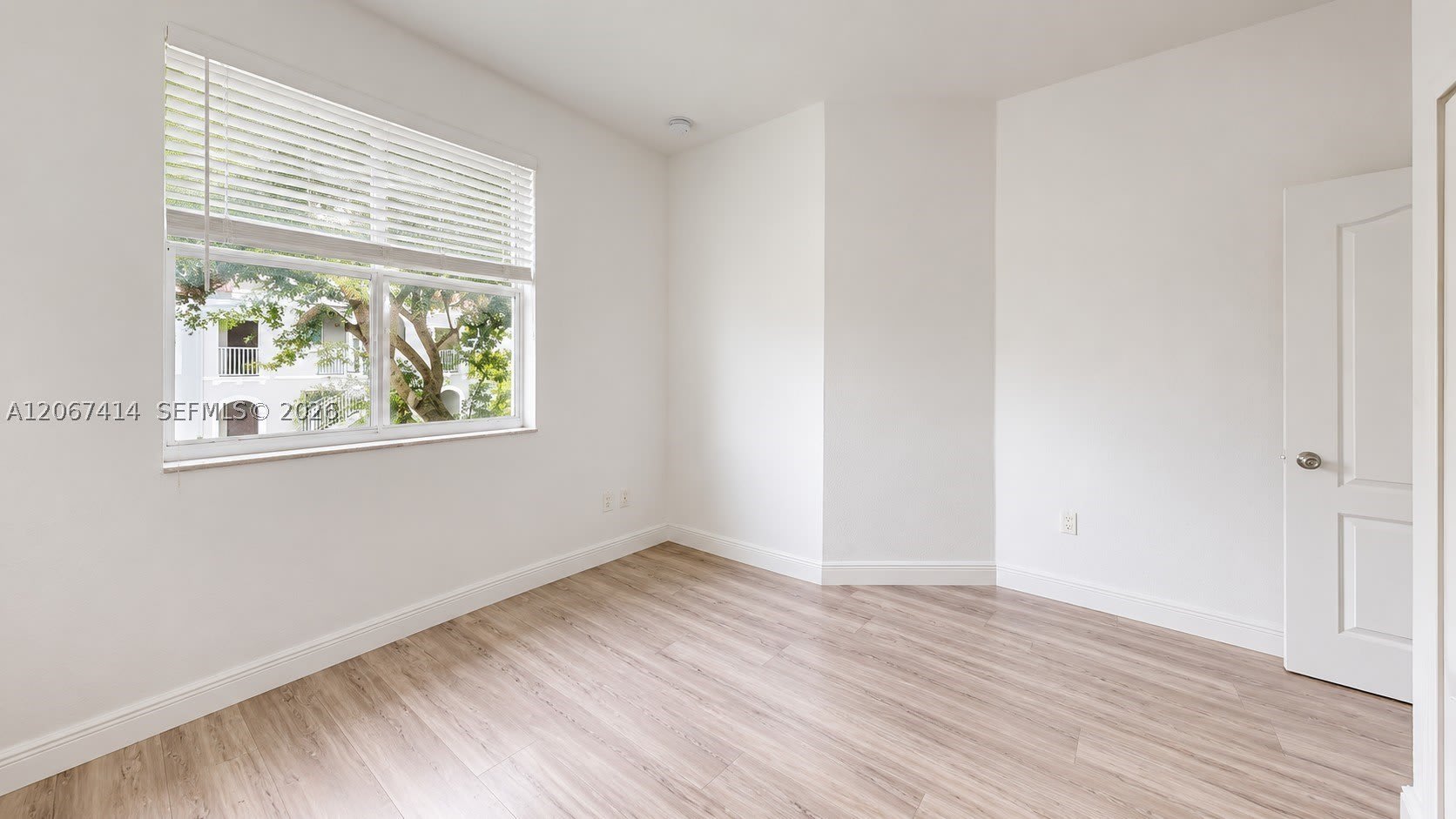 1652 Se 28Th St – photo 3