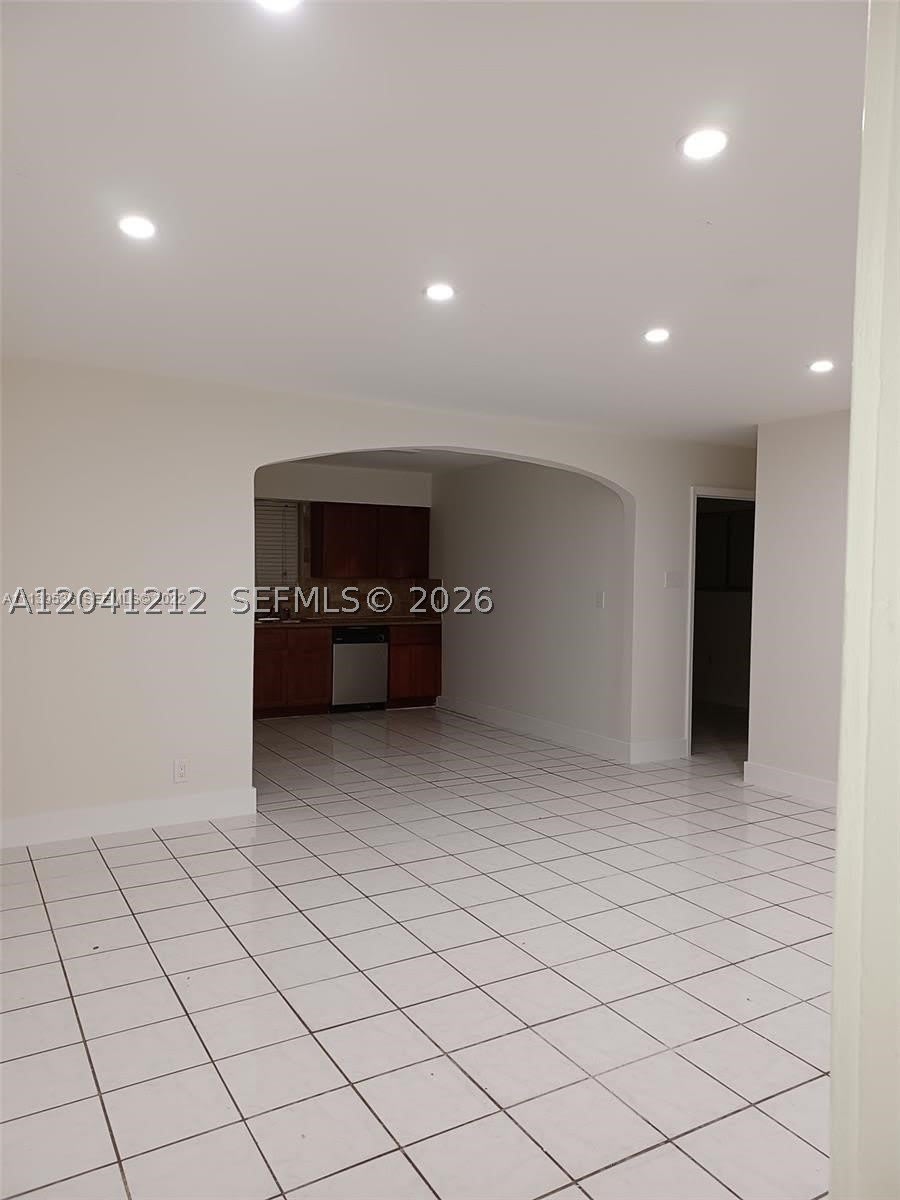 1727 Washington St – photo 2