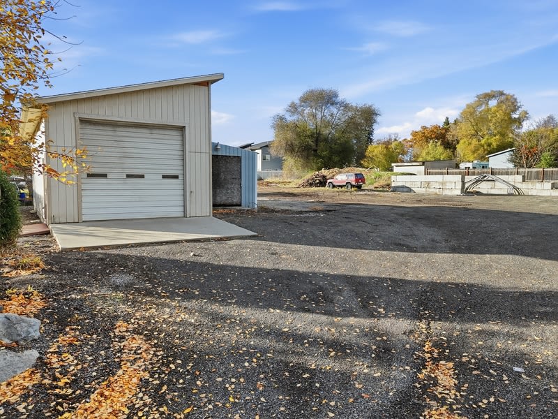 12707 East Main Avenue – photo 2
