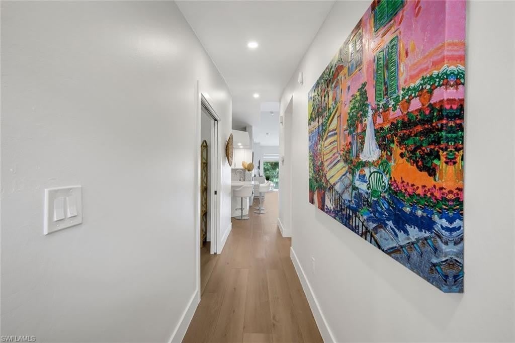 2450 Old Groves Rd – photo 2