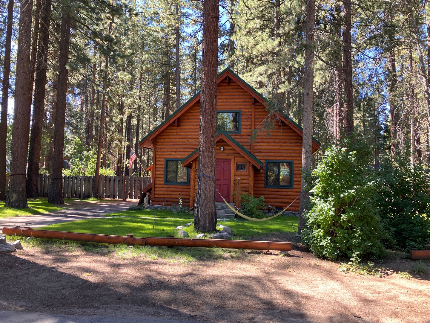 Furnished Mountain Cabin – photo 1