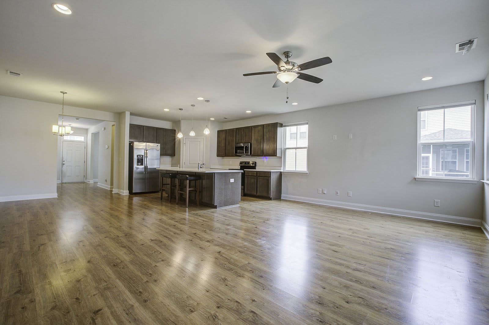 7824 Montview Road – photo 1