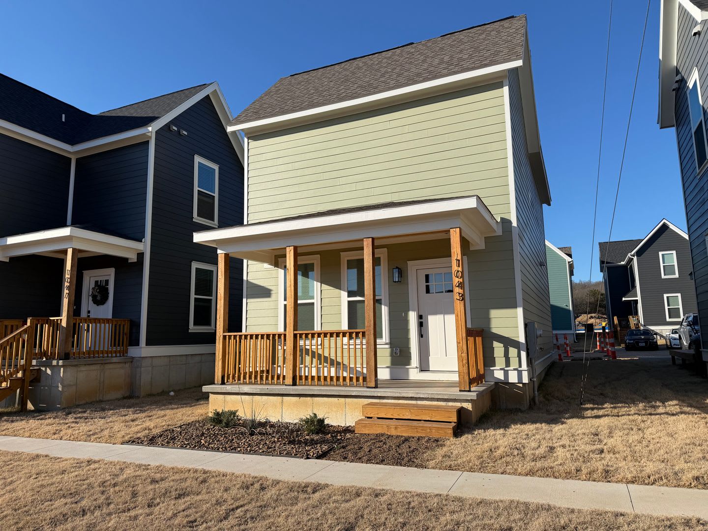 1043 Laramie – photo 1