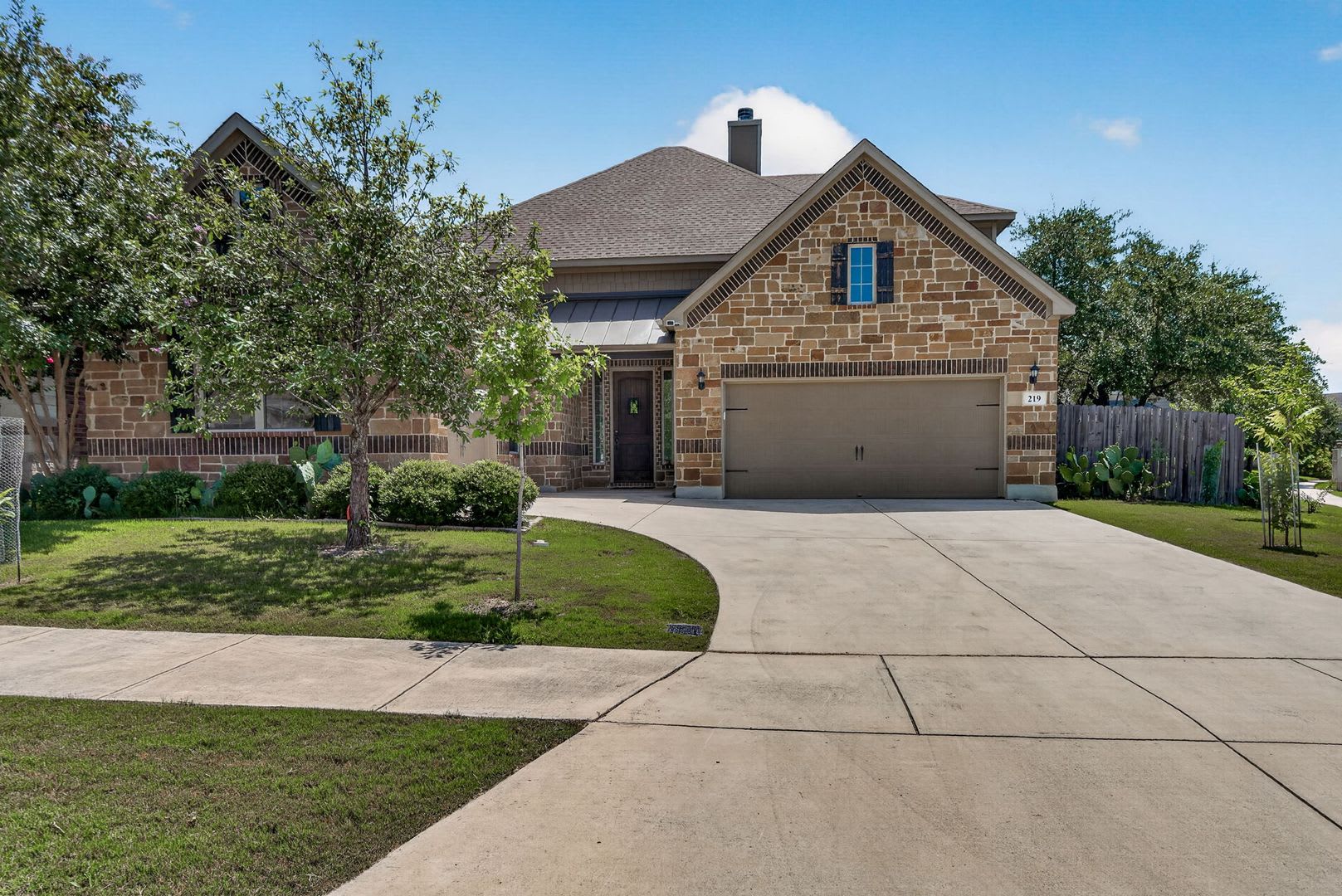 Ideally Situated On A Spacious Corner Lot In The Highly Sought After Woods Of Boerne Subdivision – photo 3