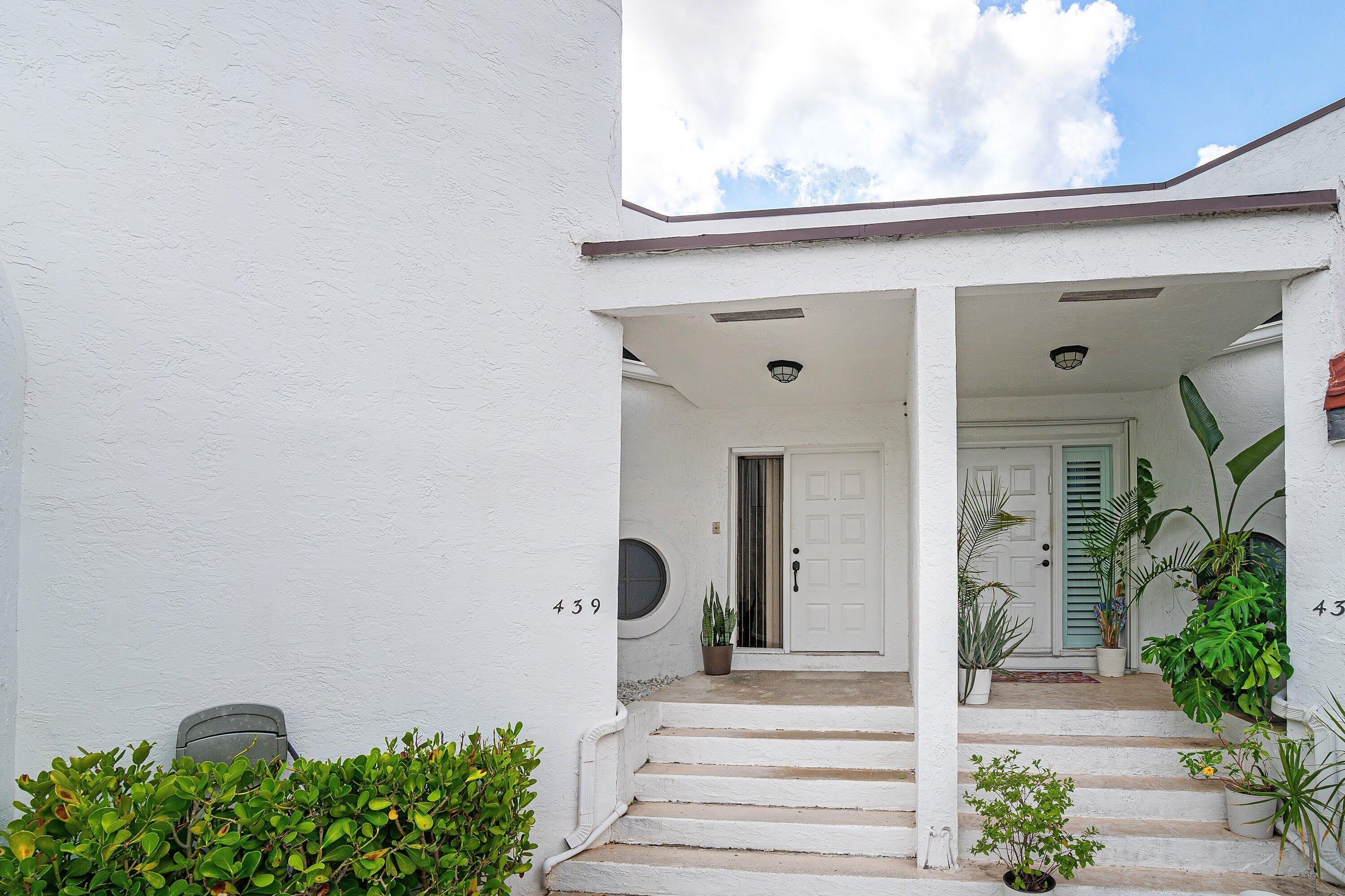 439 NW 36TH Avenue – photo 2