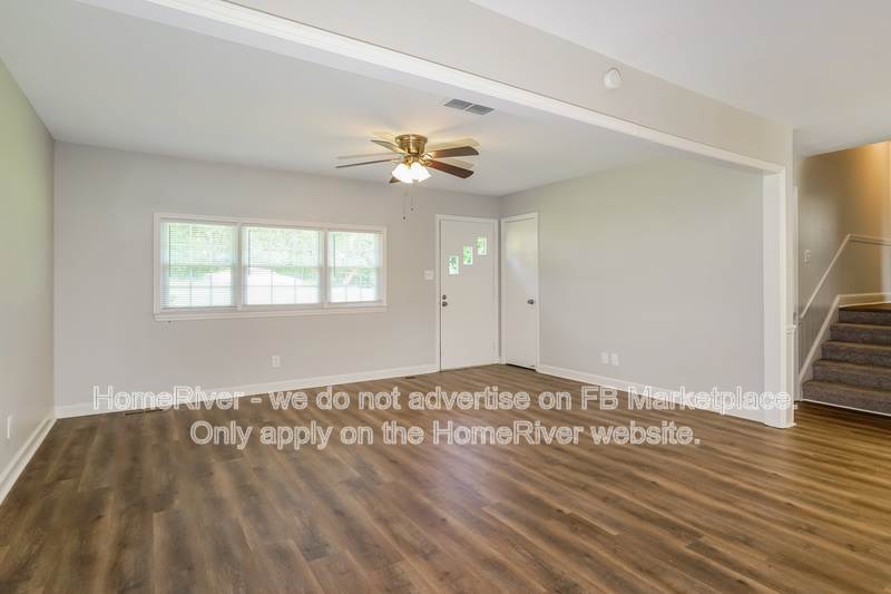 1603 W Mountain St – photo 2