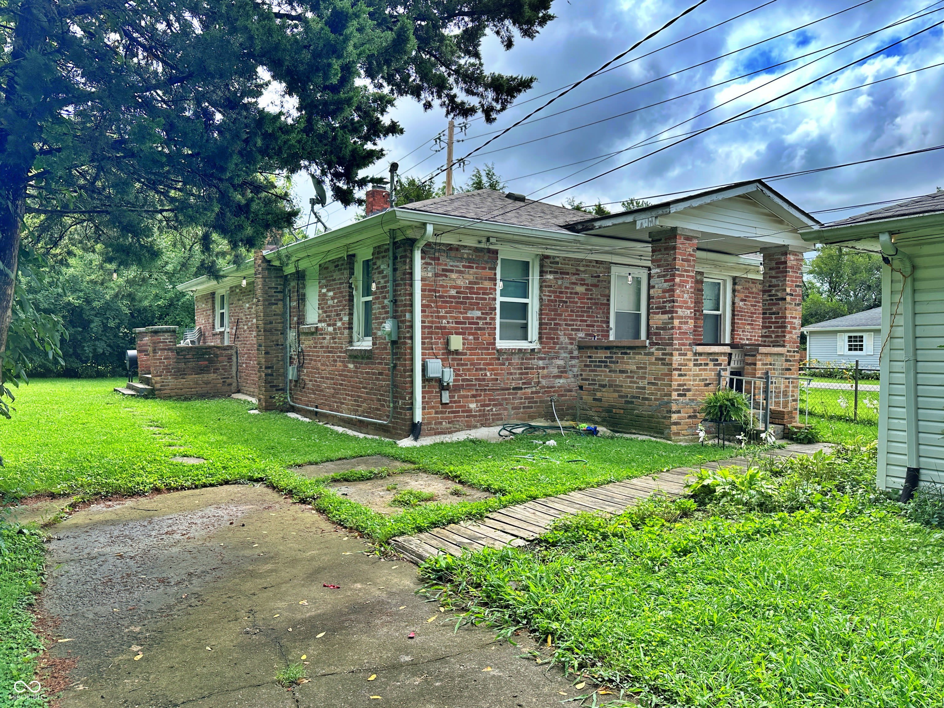 4002 N Edmondson Avenue – photo 3