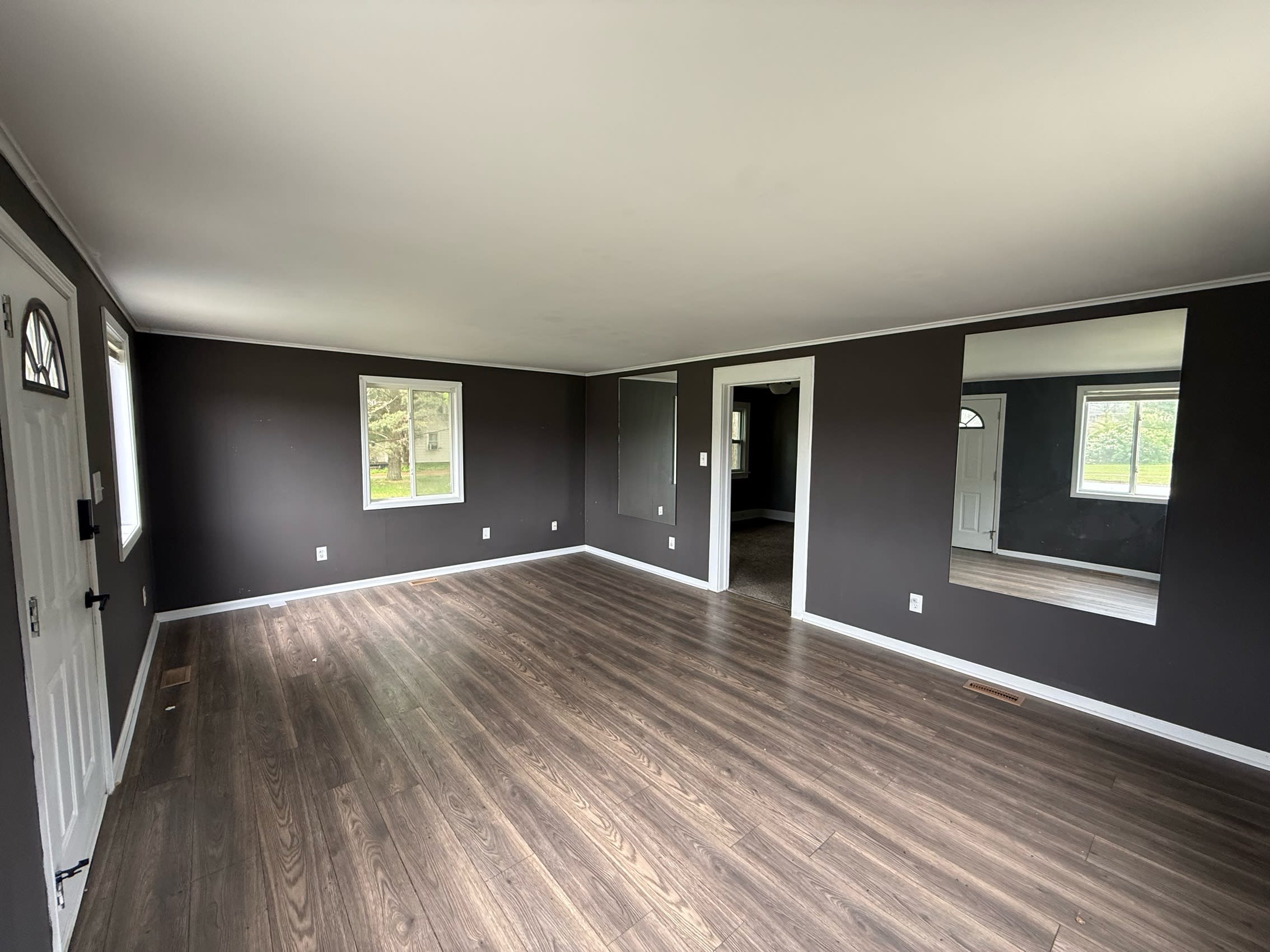 1921 East Willoughby Road – photo 3