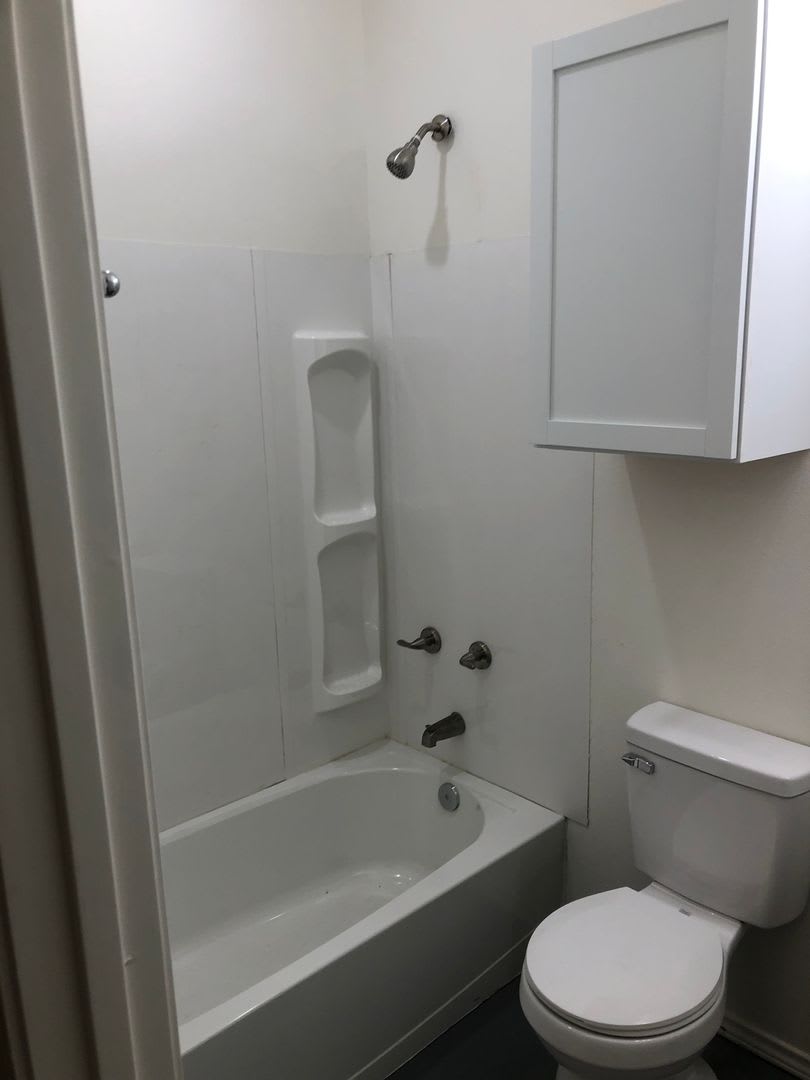 Charming 2BR Duplex in Mineola – photo 5