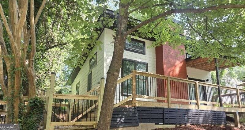 5634 Simpson Avenue – photo 1