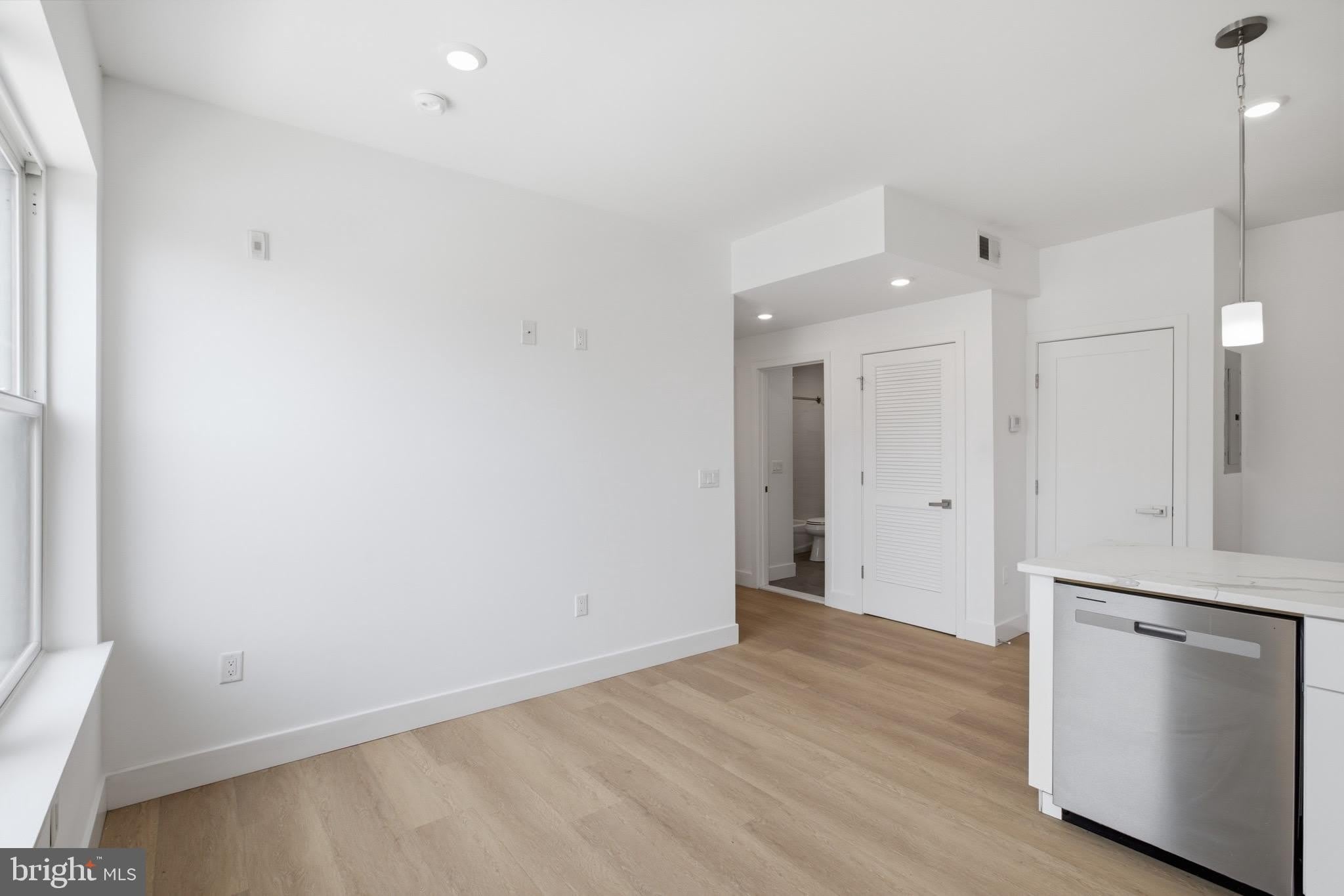 3637 N 16TH Street – photo 5