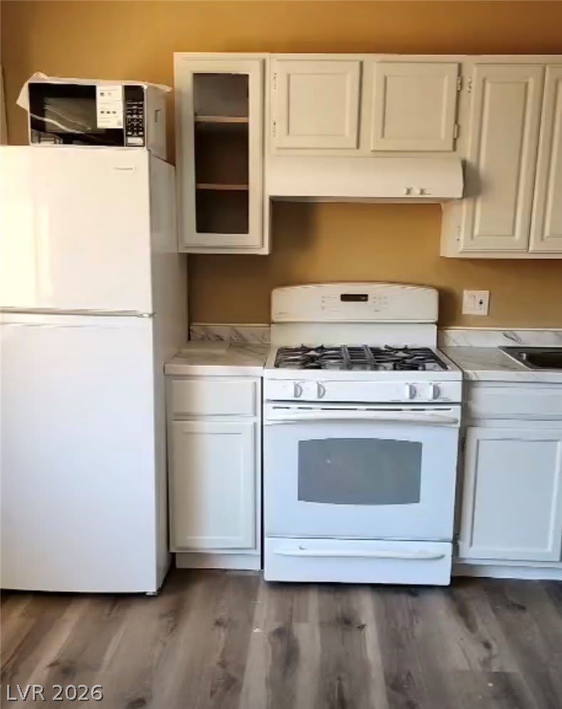 5409 Aston Avenue – photo 2