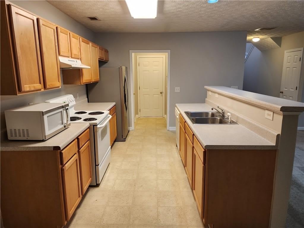 6129 Brookechase Lane – photo 4