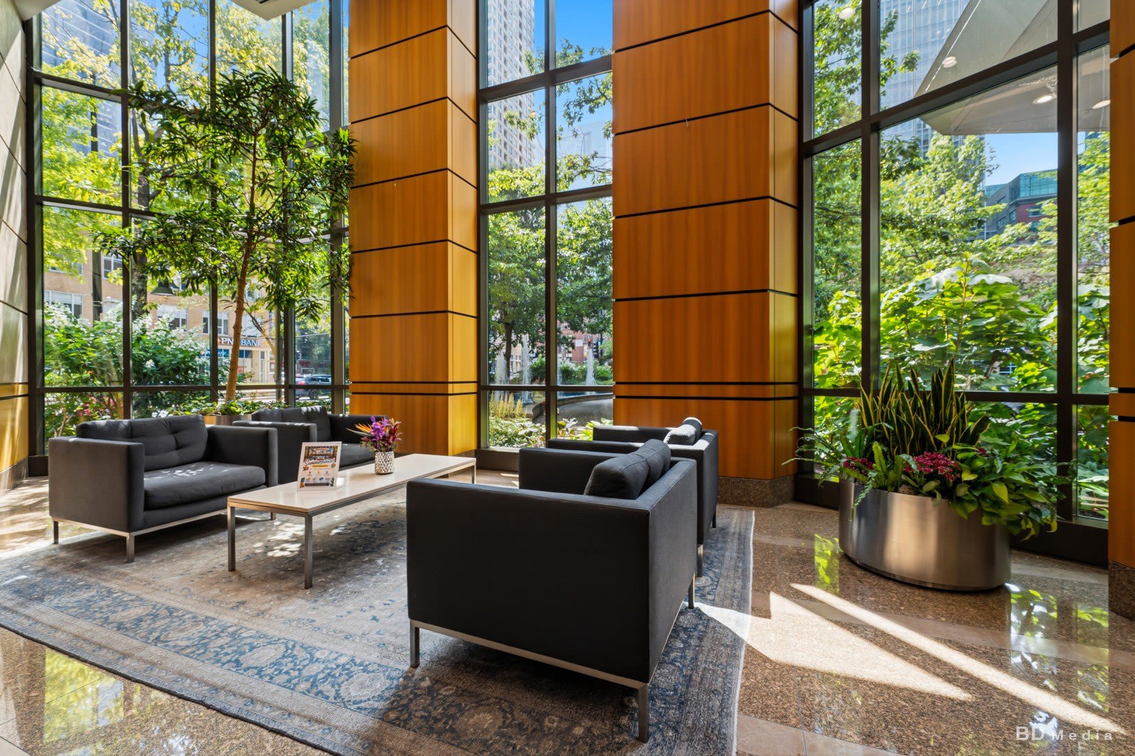 400 N LaSalle Street – photo 3