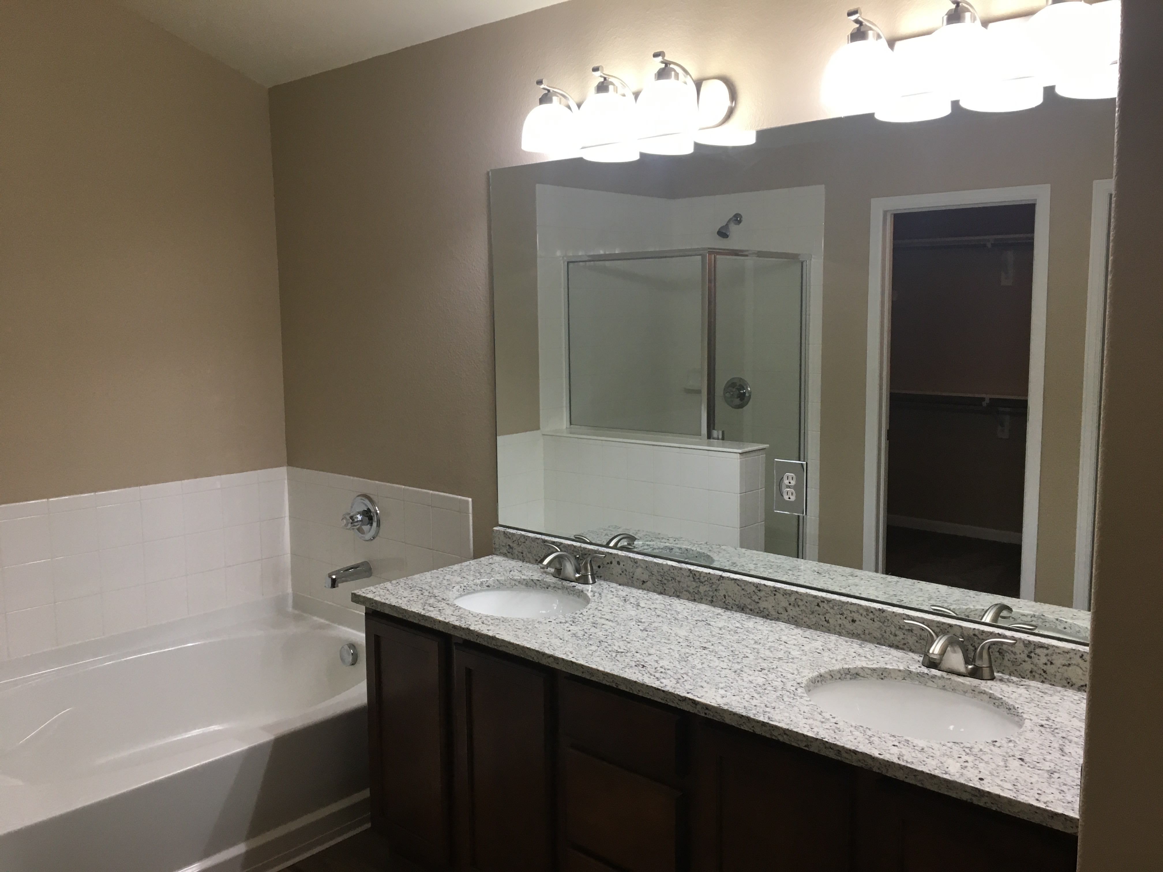 6589 Baytree Grove – photo 4