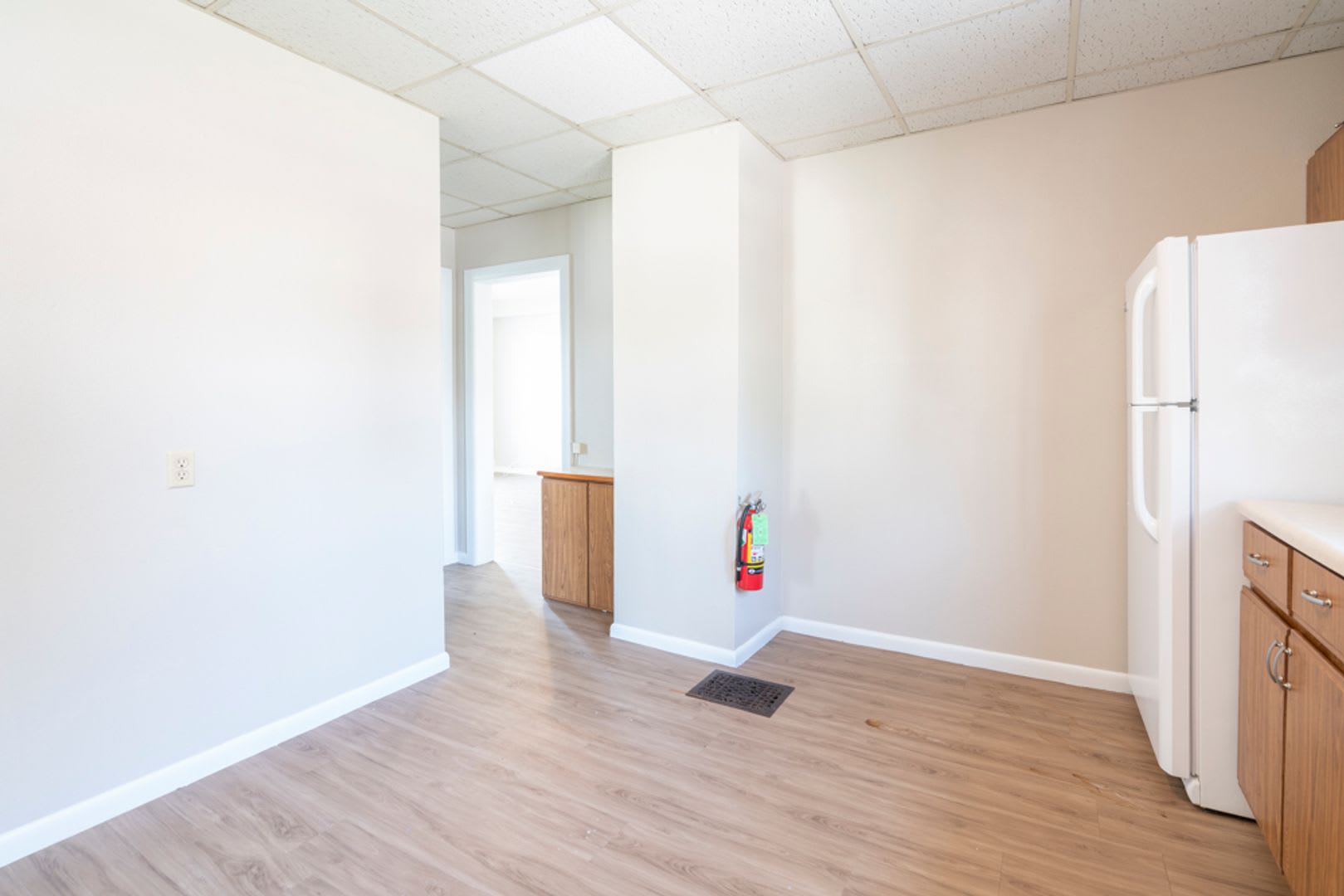 2110 College St – photo 5