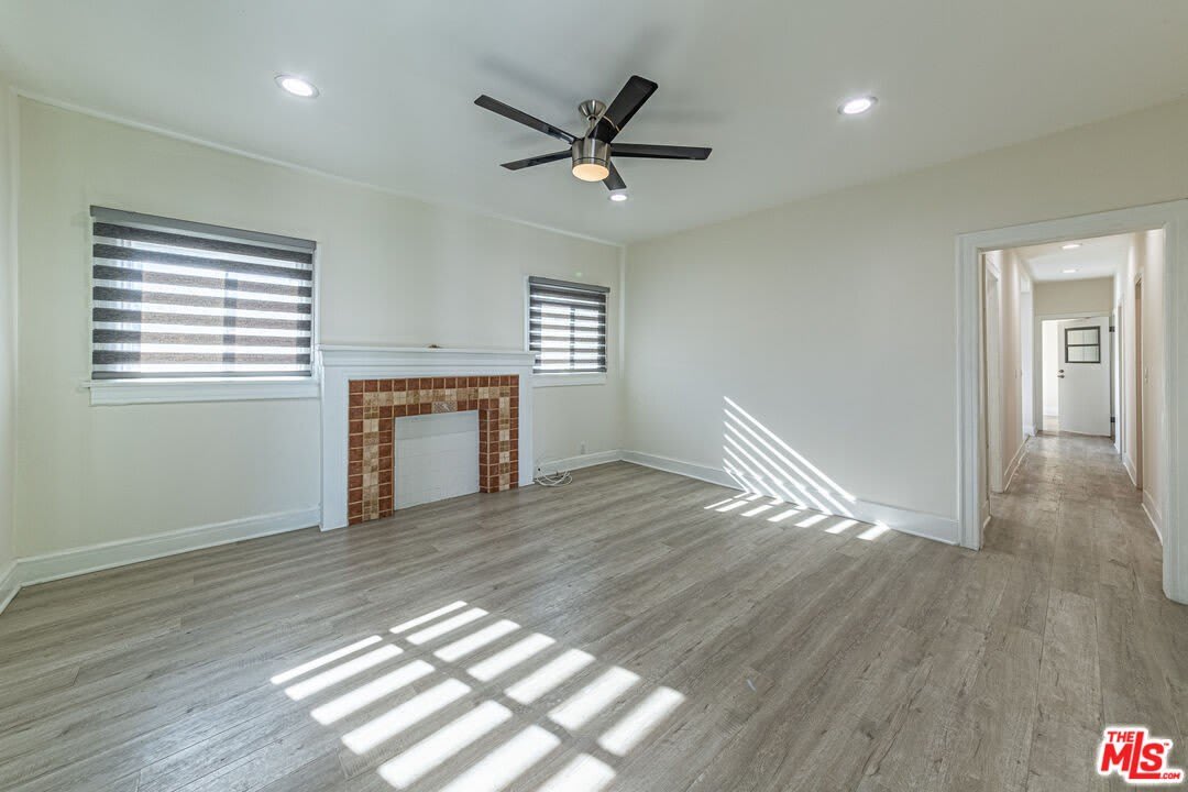 801 N Alexandria Ave – photo 5