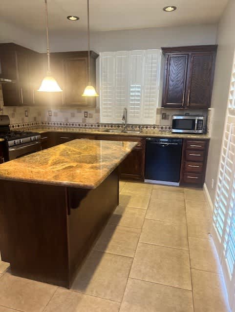 4712 Brookside Circle – photo 3