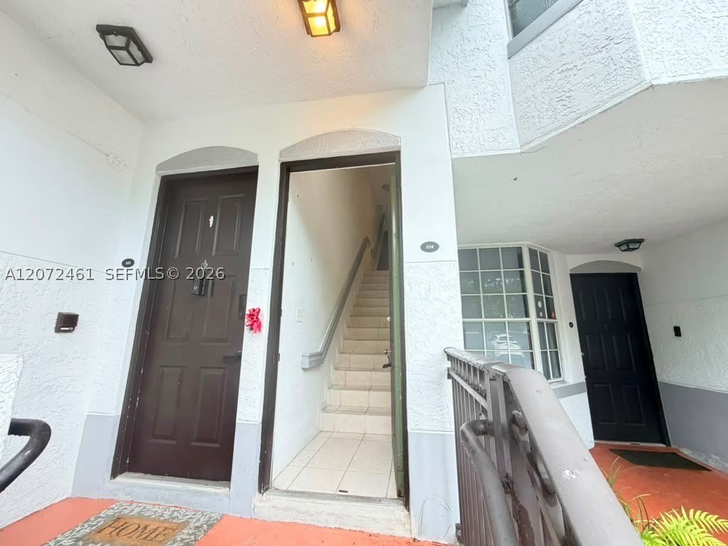 701 Sw 148Th Ave – photo 2