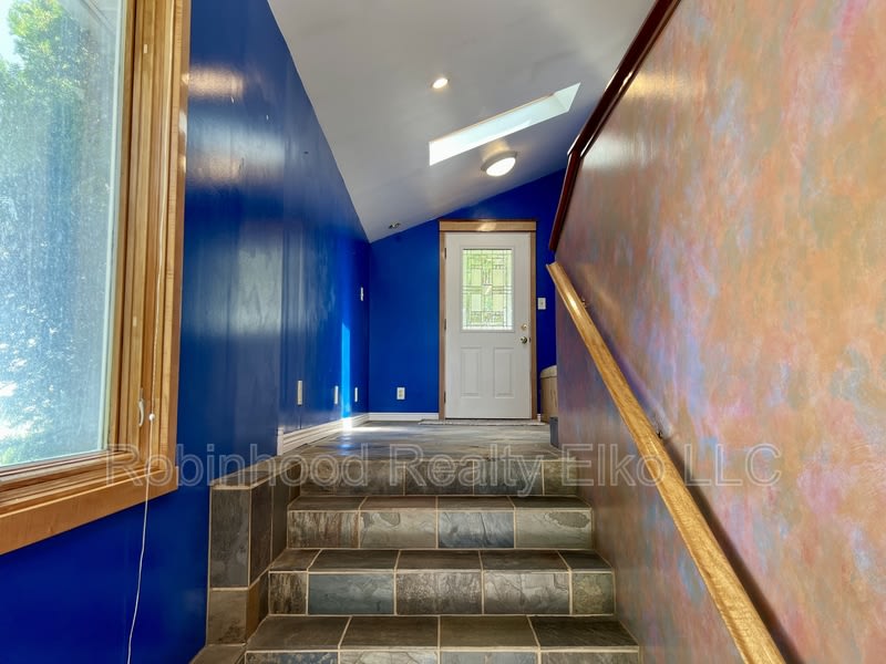 165 West Oak Street #1 – photo 3