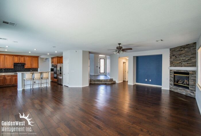 11042 Gammila Drive – photo 4