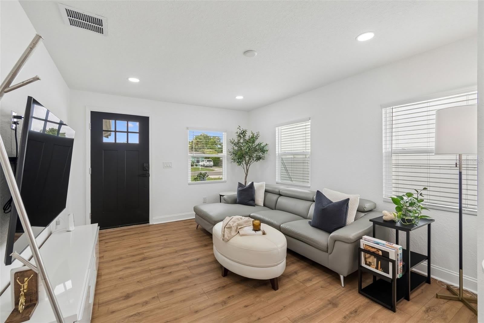 2505 W N B Street – photo 5