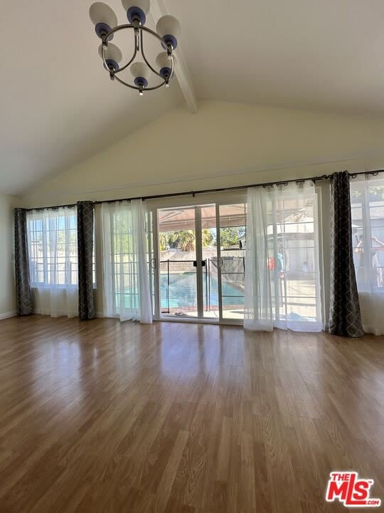 14552 Runnymede St – photo 3