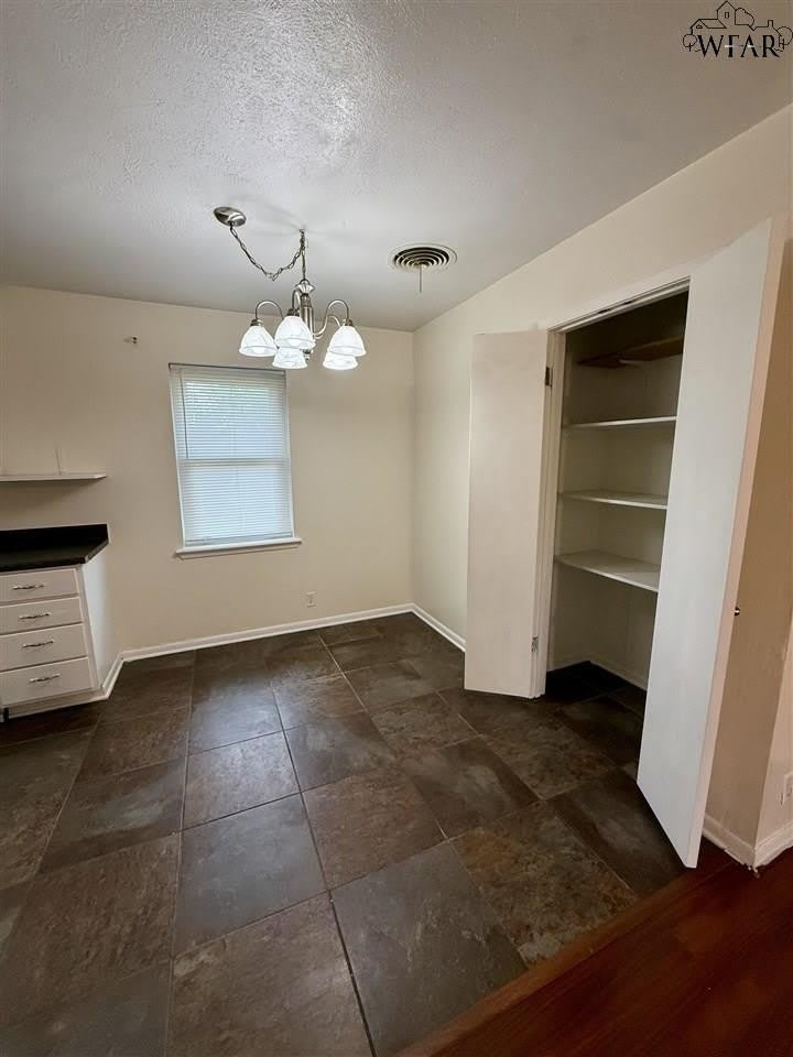 5403 DEWEY STREET – photo 5
