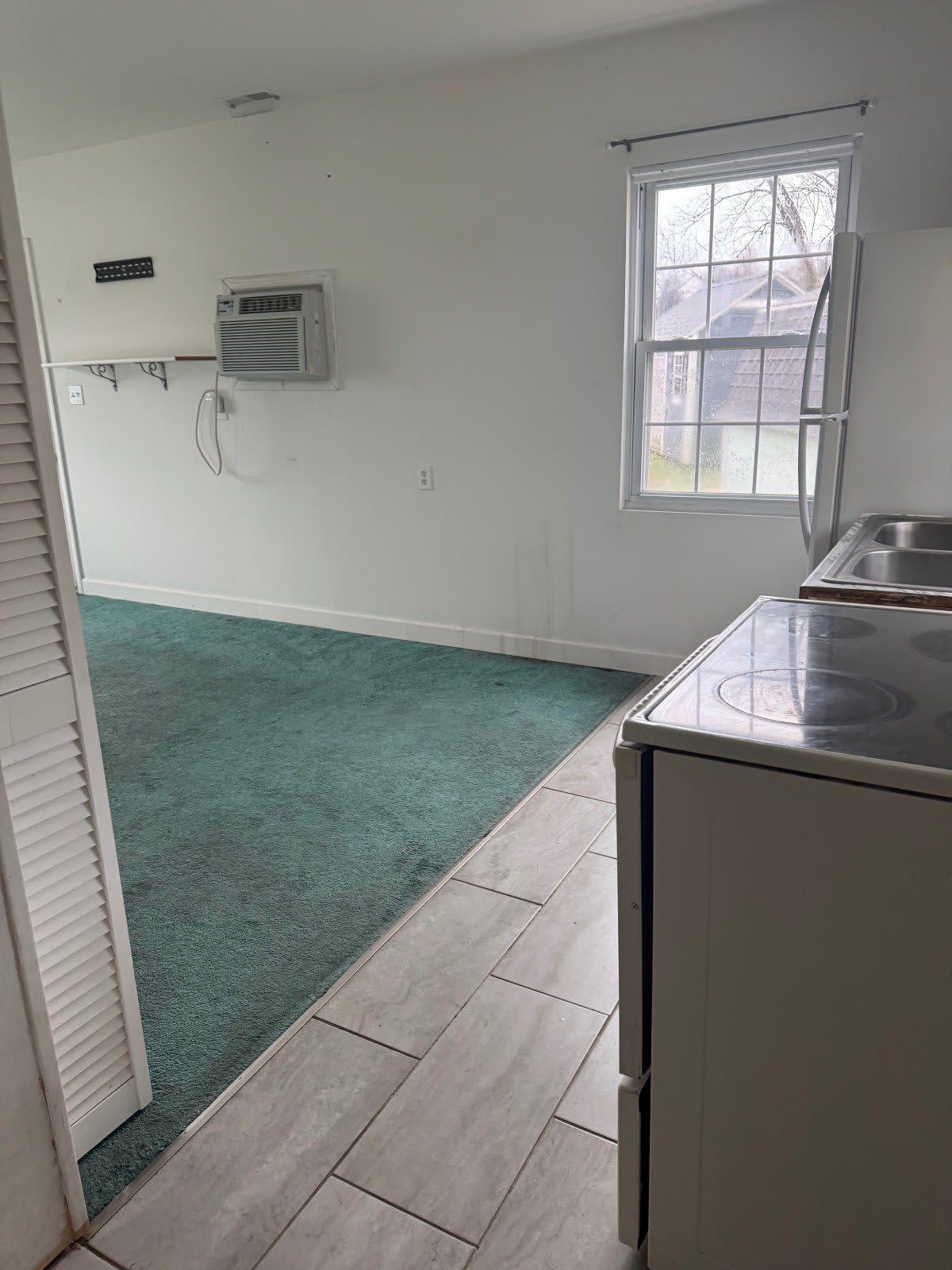 920 Sycamore St – photo 2