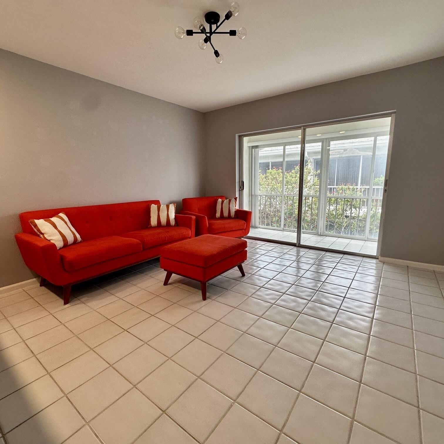 2171 NE 66th Street – photo 3