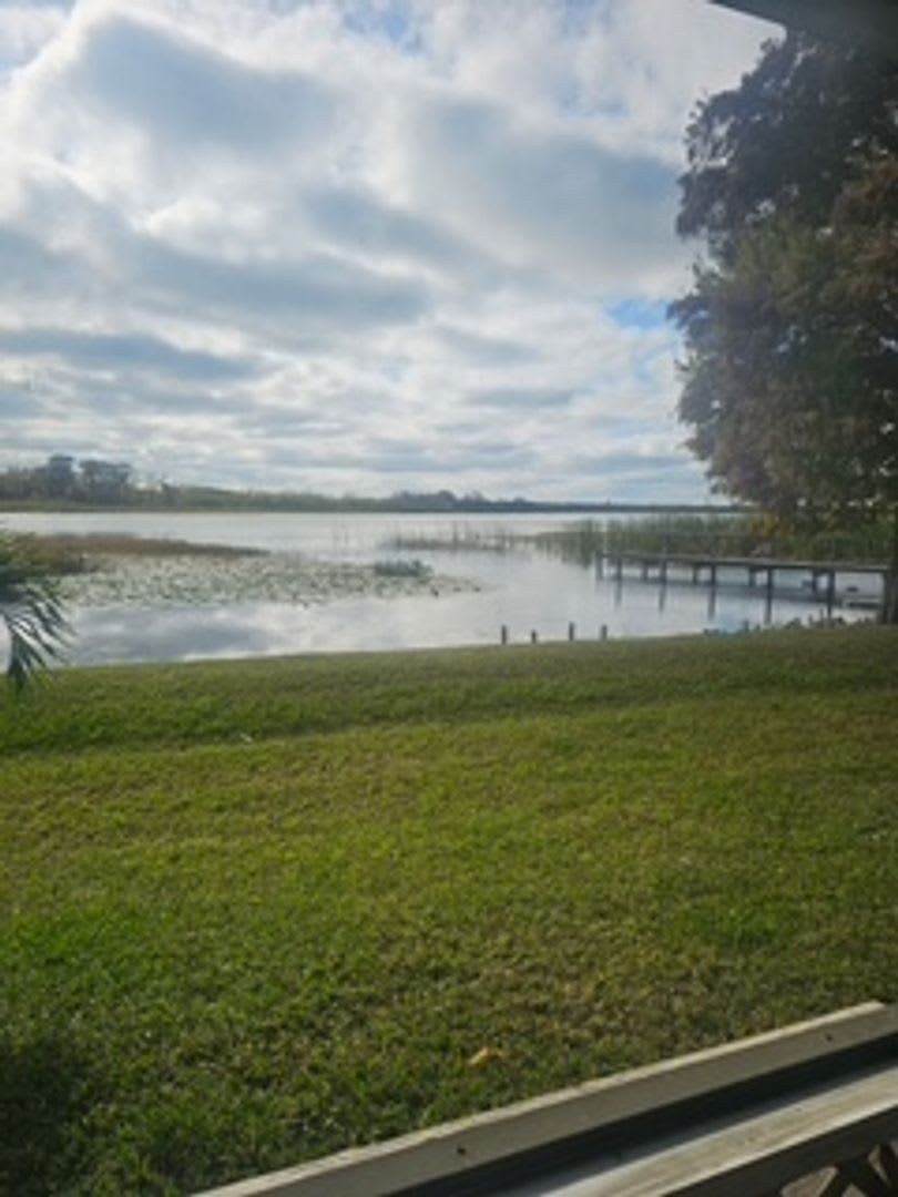 2 Bed 2 5 Bath Lake Front Townhouse For Rent By Owner Affordable Move In Costs No Application Fees – photo 4