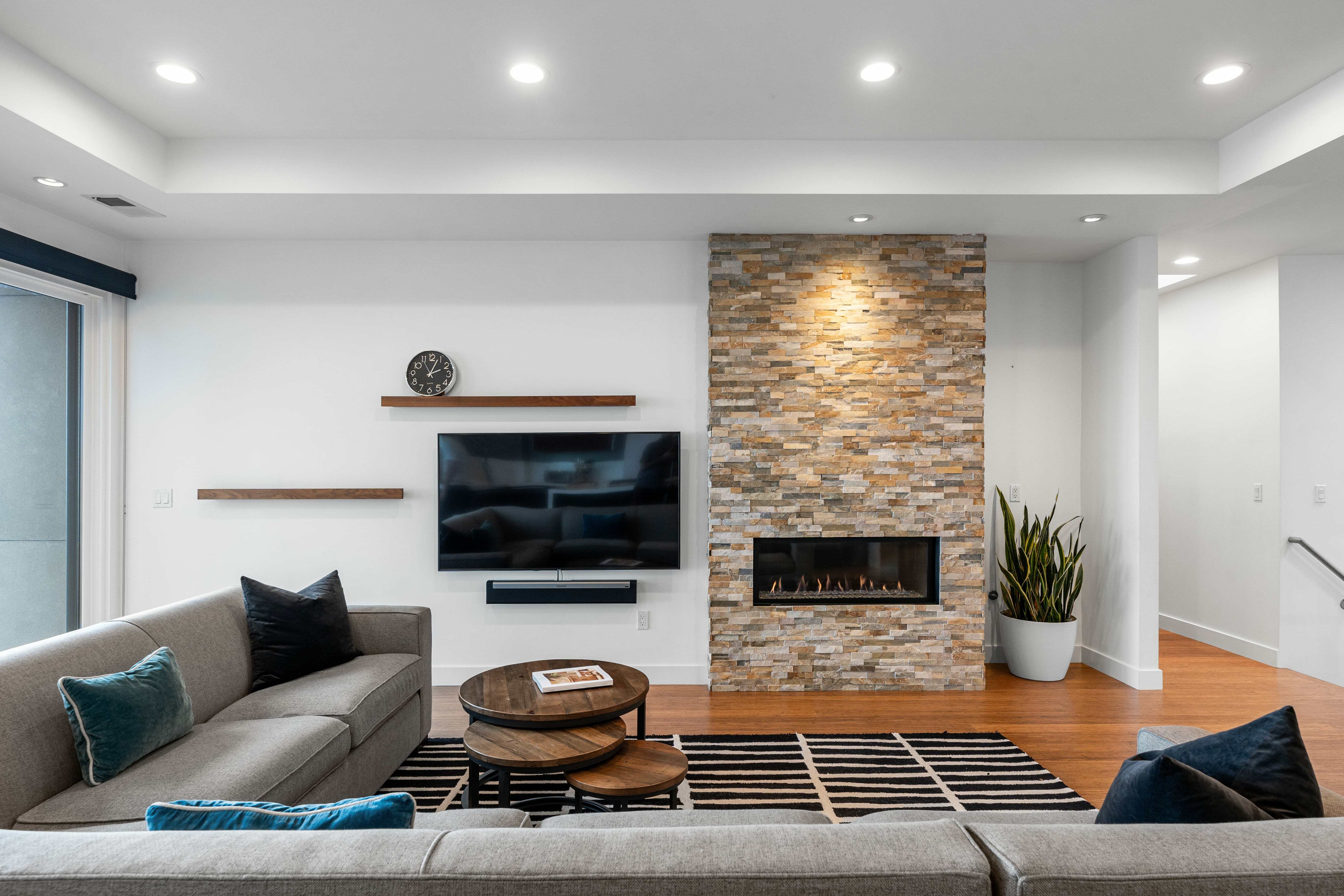 1002 Crestview Drive – photo 5