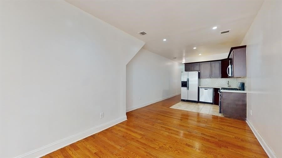 131 Brunswick St – photo 5