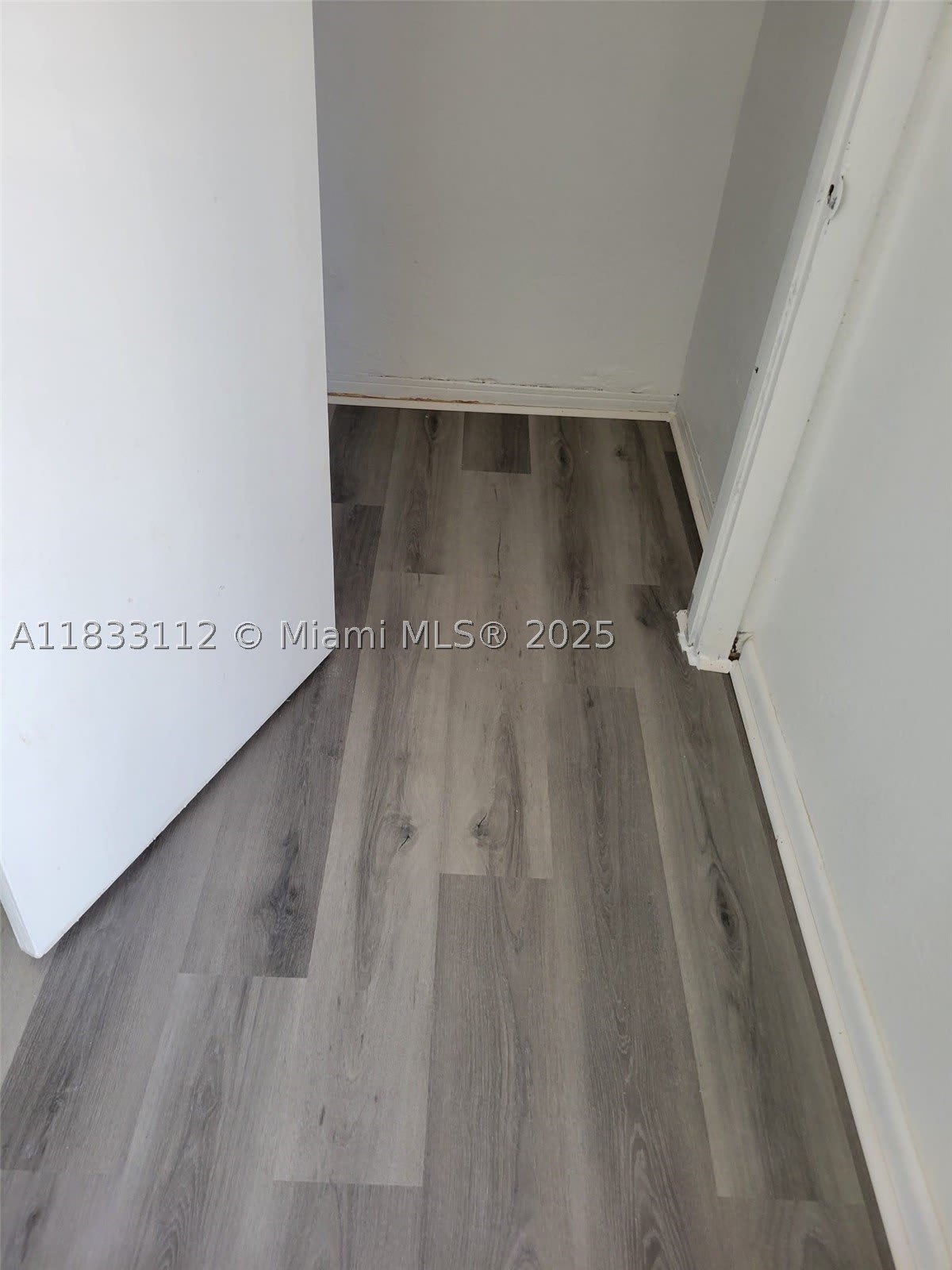 1406 NW 2nd Ave – photo 1