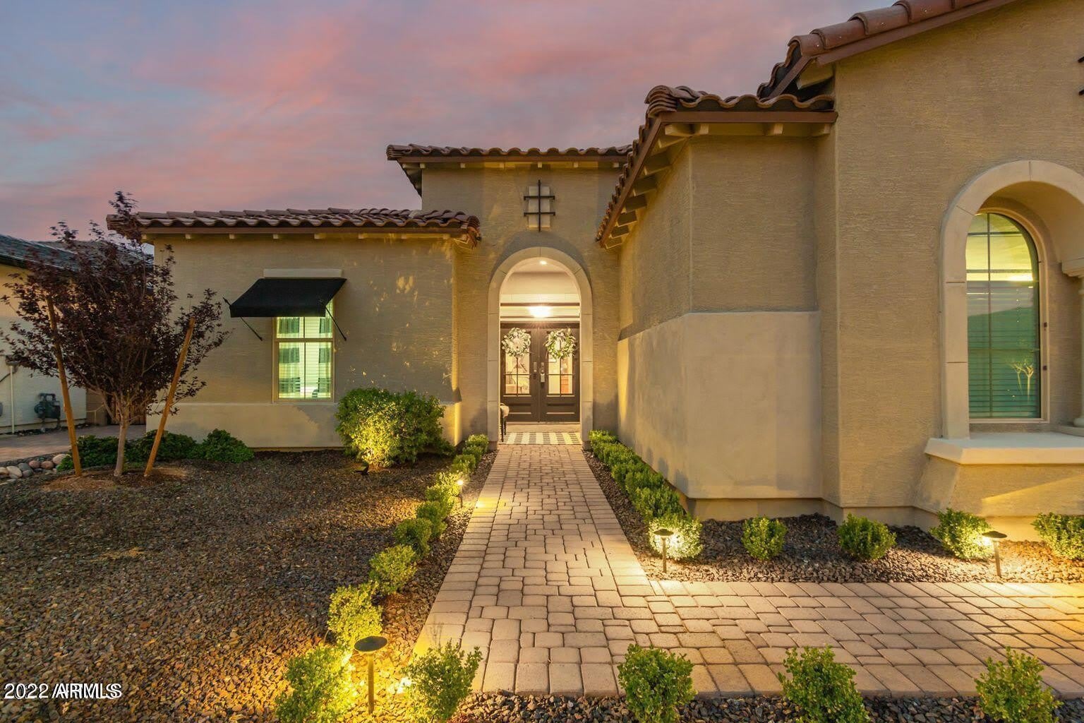 4061 S Emerald Drive – photo 2