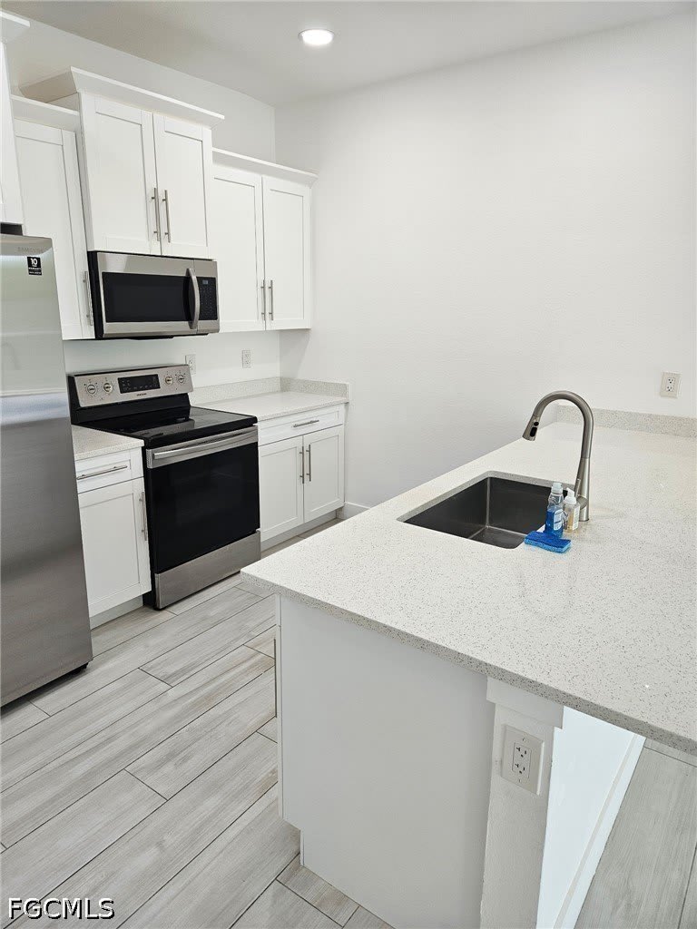 4425 SW Santa Barbara Place – photo 3