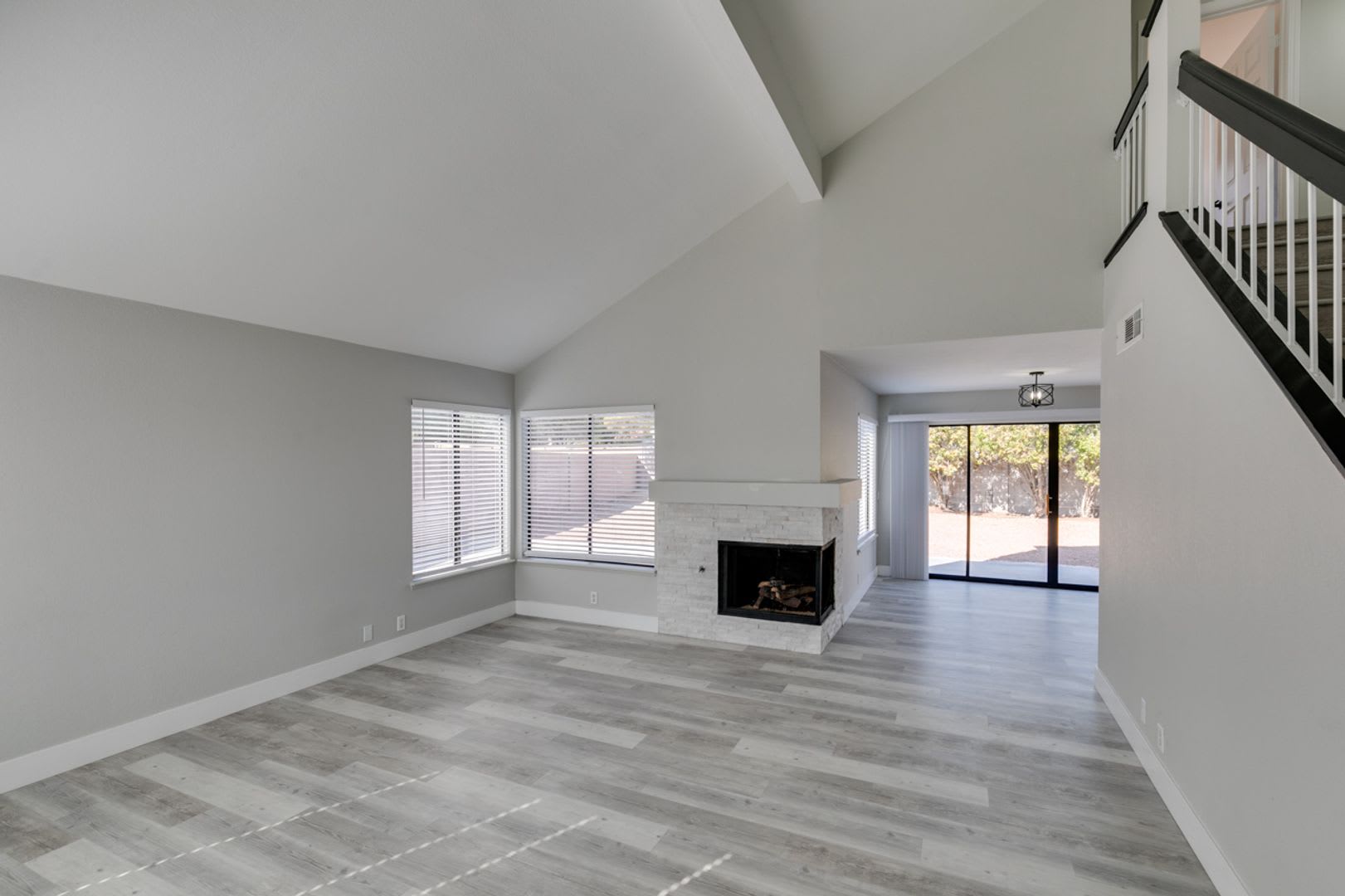 3 Bedroom Dream Home In Green Valley – photo 4